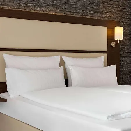 Hotel Amedia Express Bielefeld, Trademark Collection By Wyndham