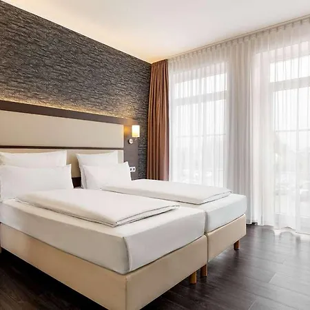 Amedia Express Bielefeld, Trademark Collection By Wyndham *