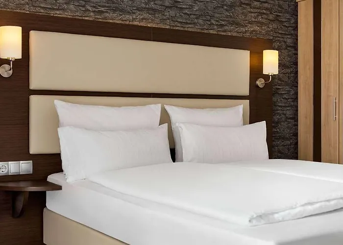 Hotel Amedia Express Bielefeld. Trademark Collection By Wyndham